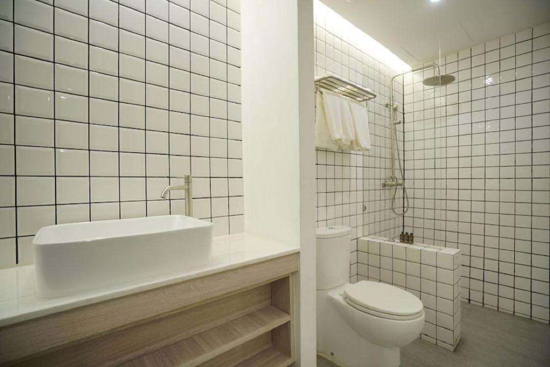 E11 Hotel - Bts Punnawithi Bangkok Ngoại thất bức ảnh